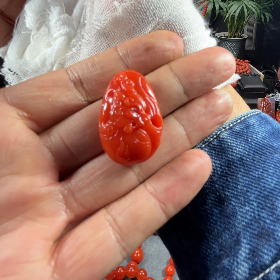 南红玛瑙手链未镶嵌反**己