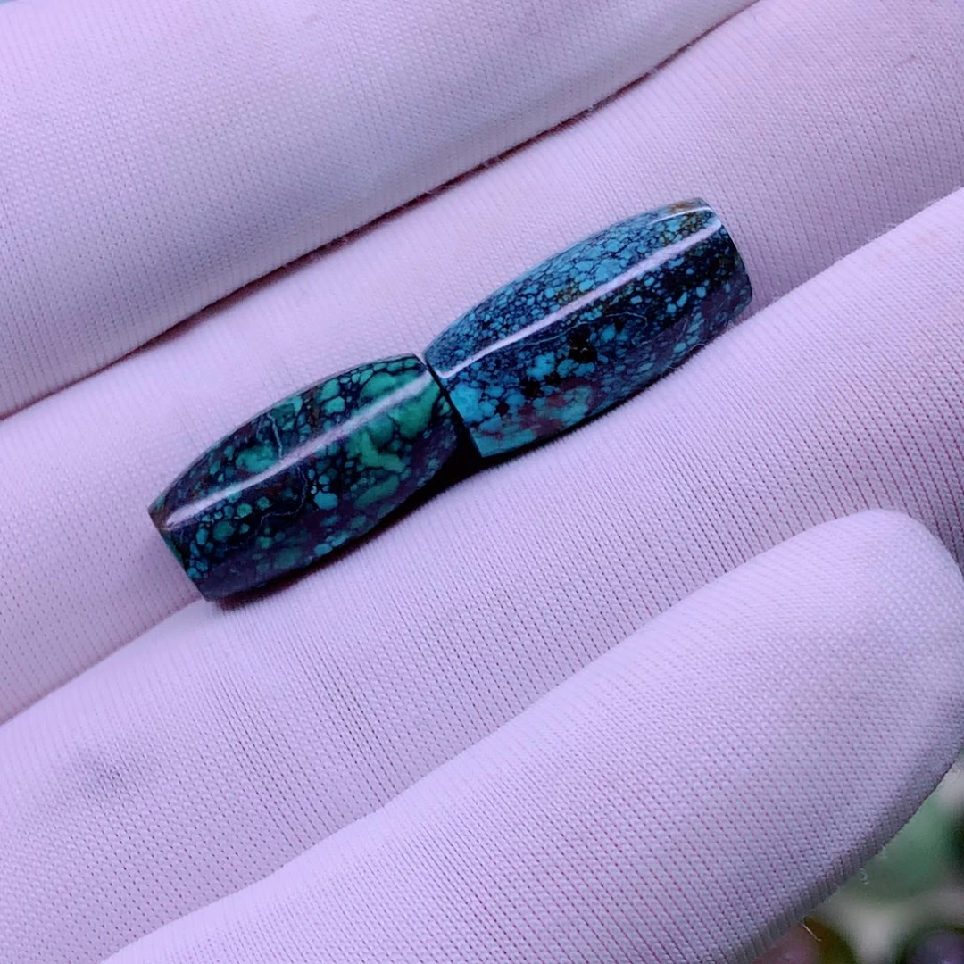 绿松石未镶嵌原矿绿松石