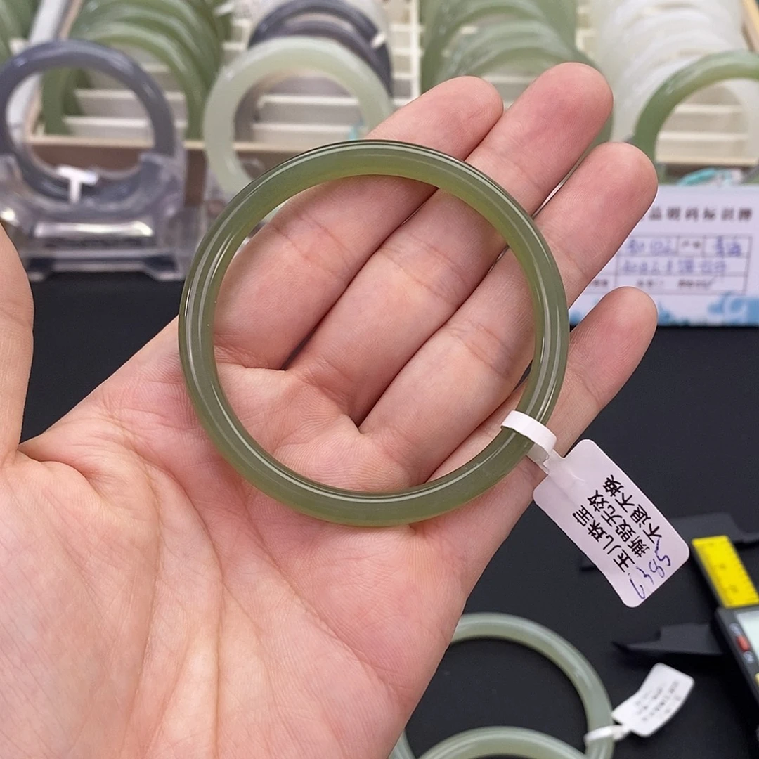 和田玉未镶嵌珠宝奇石54