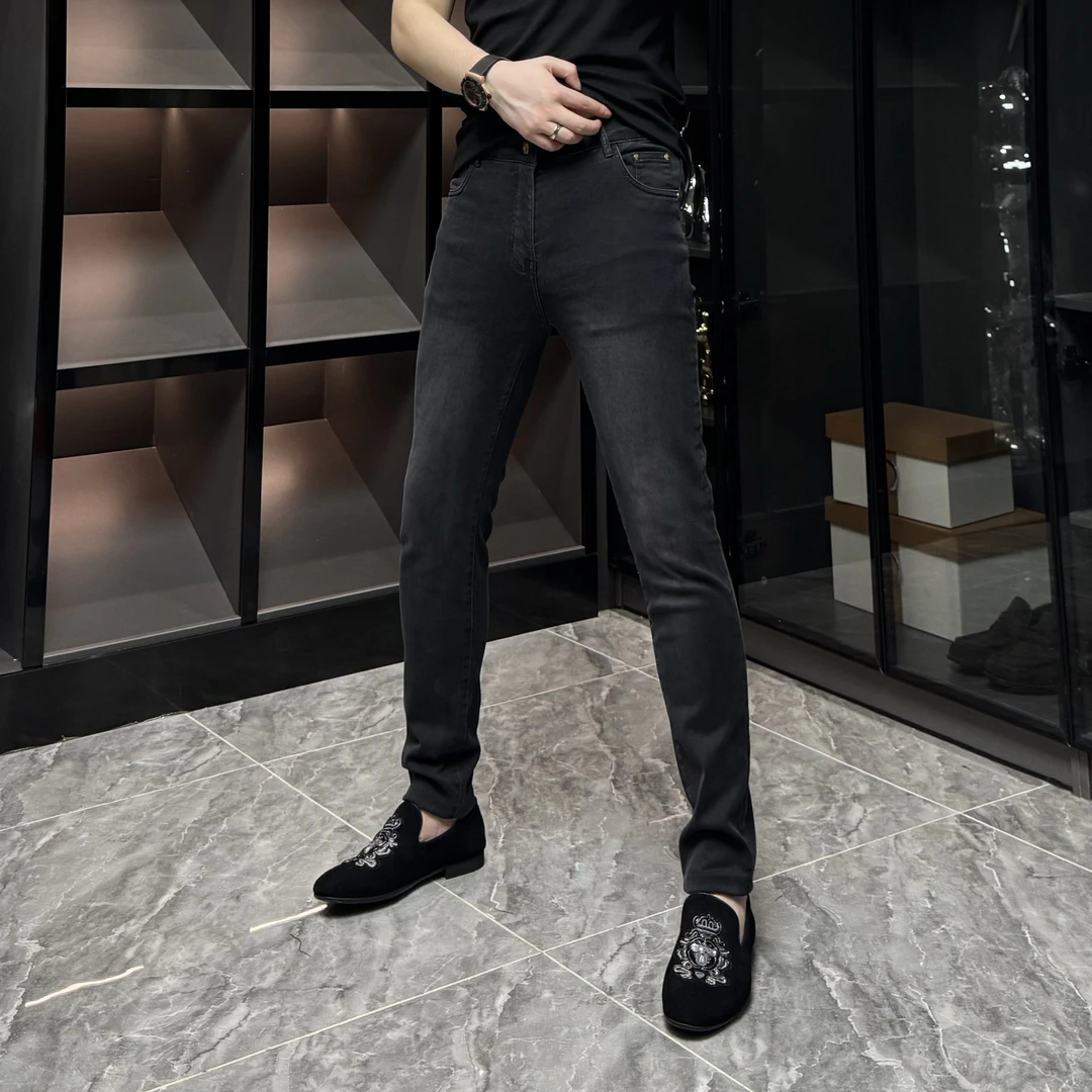 Z66秋季男士牛仔裤中腰水洗牛仔裤百搭黑色弹力休闲裤