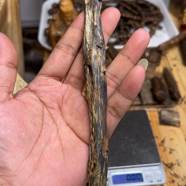 沉香碎屑沉香9.06克