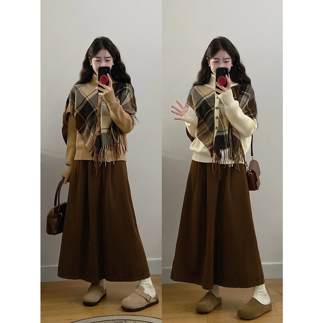 大码2025秋装氛围感套装不规则格纹披肩针织开衫毛衣半身裙