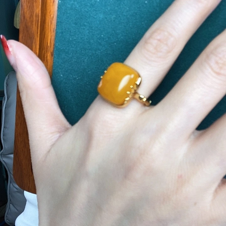 蜜蜡戒指银S925镶嵌戒指