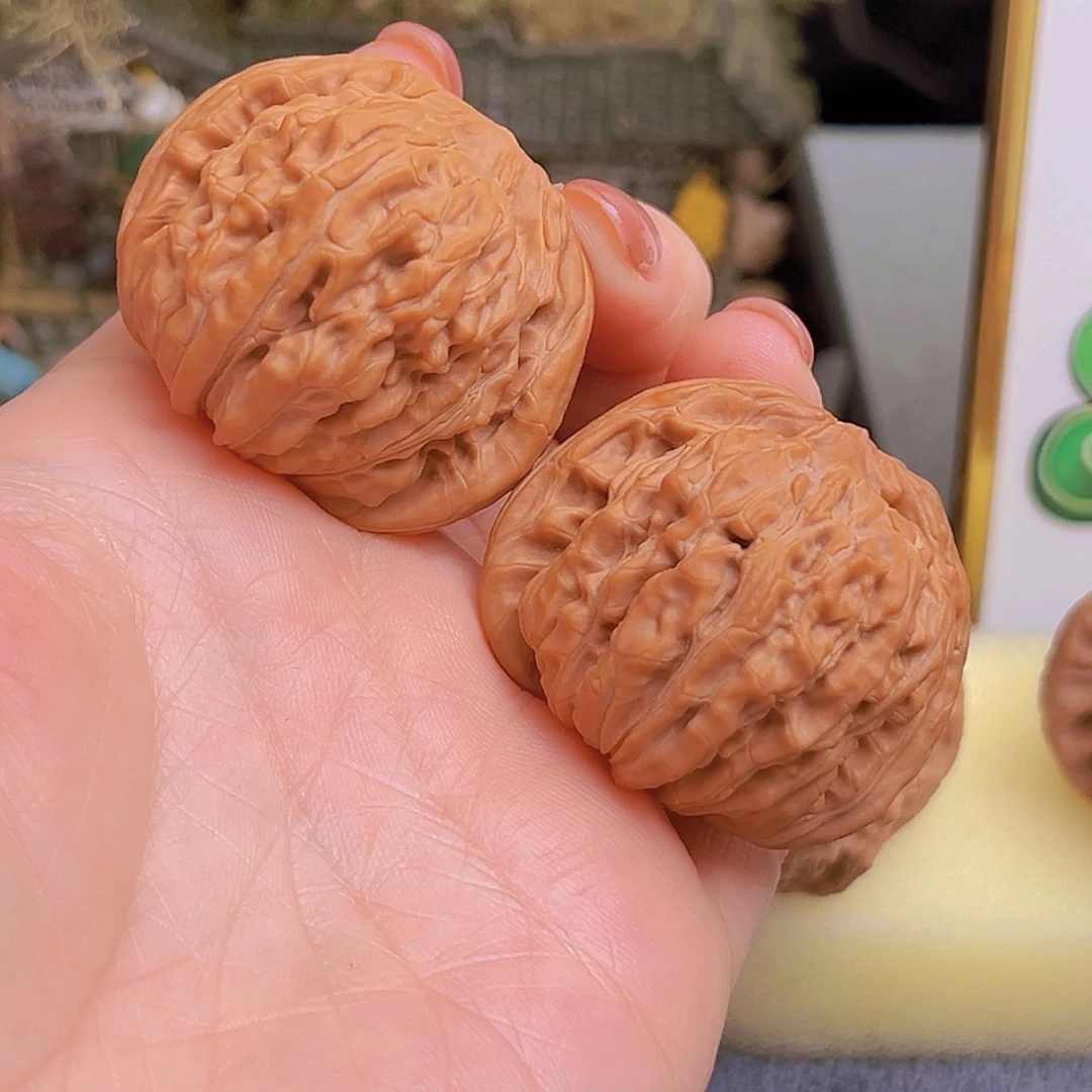 文玩核桃吊坠汉高楼40