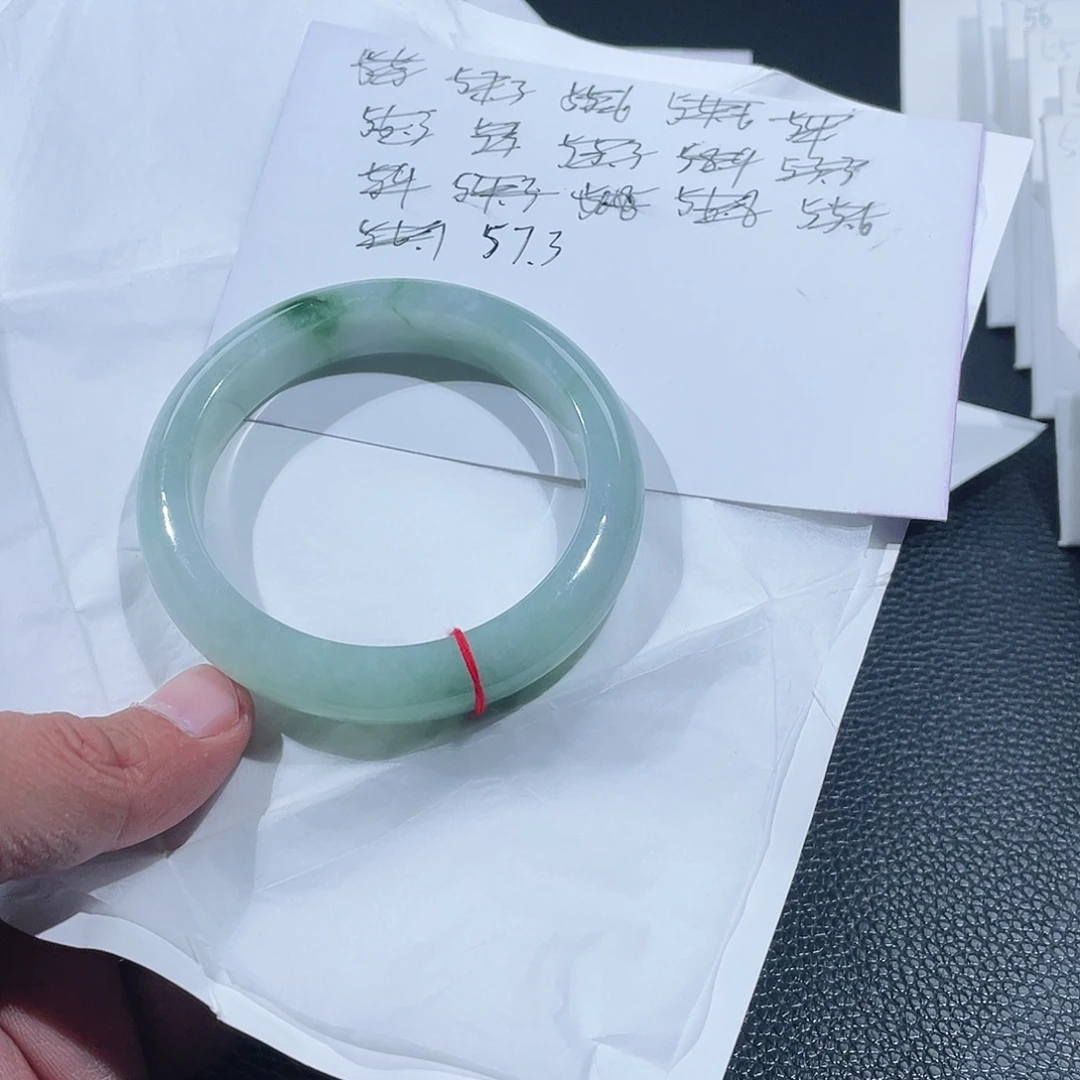 翡翠未镶嵌手镯天然翡翠手镯