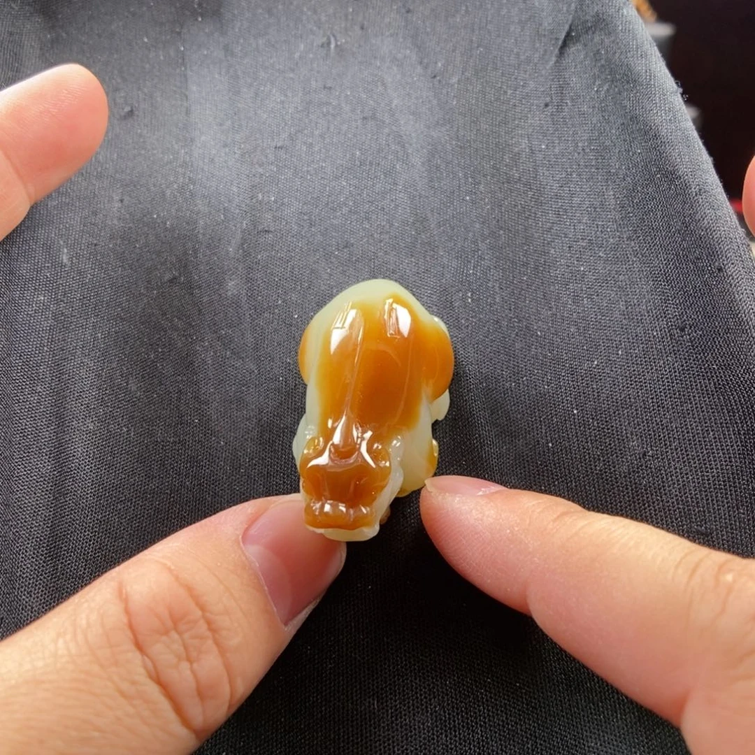 和田玉（糖玉）未镶嵌颈饰