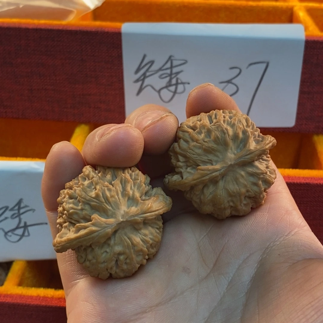文玩核桃精品对小矮子全品39