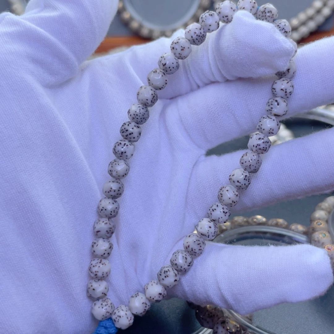 【闪购商品】星月菩提手串糯冰留白无相手持