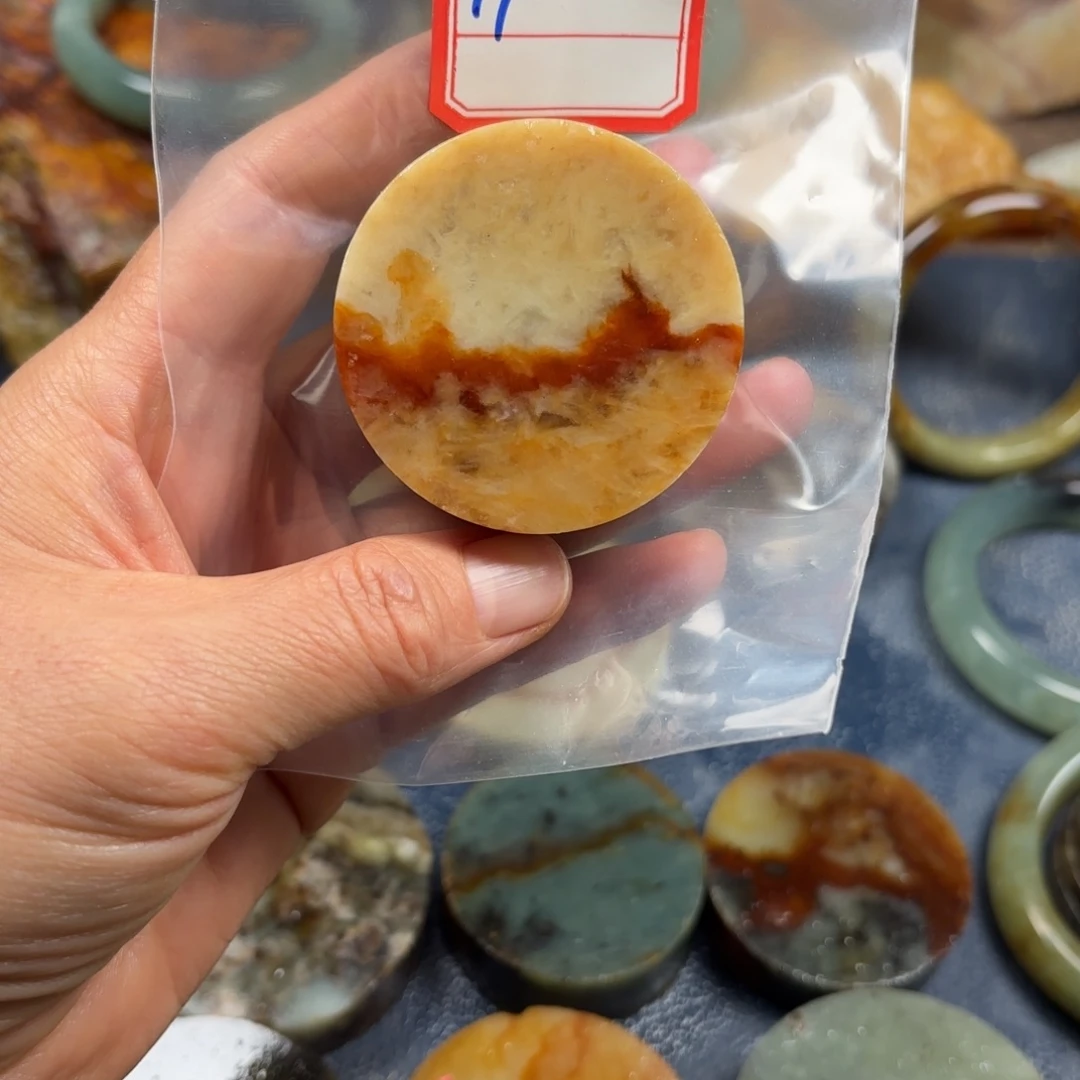 紫***洛蛇纹石玉未镶嵌手镯