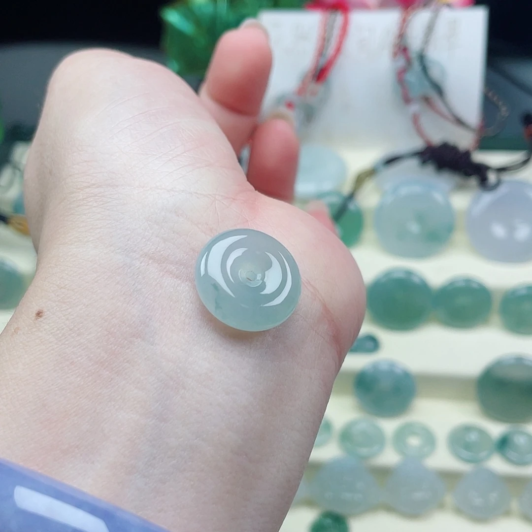 颈饰未镶嵌翡翠?****@8386864644