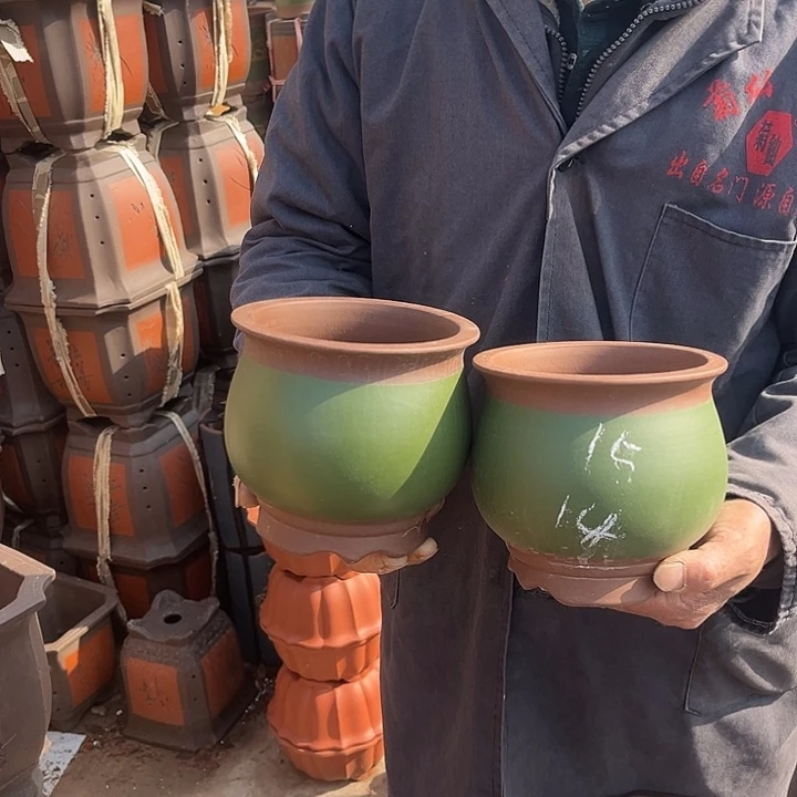 紫砂紫砂花盆和一