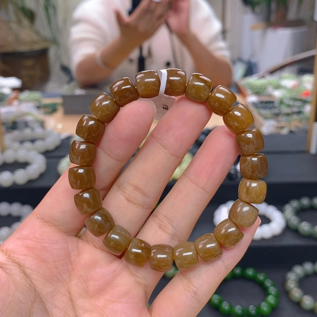 未镶嵌戒指和田玉最****上