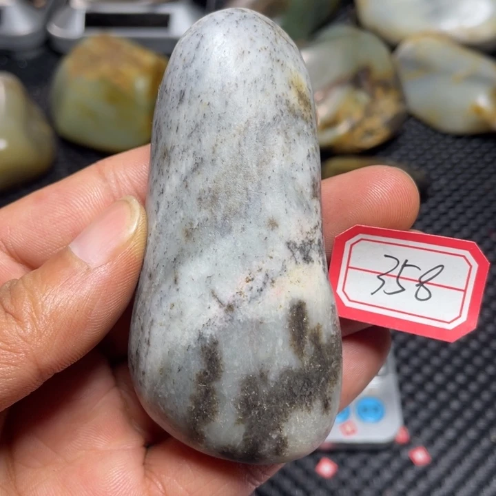 颈饰未镶嵌和田玉358