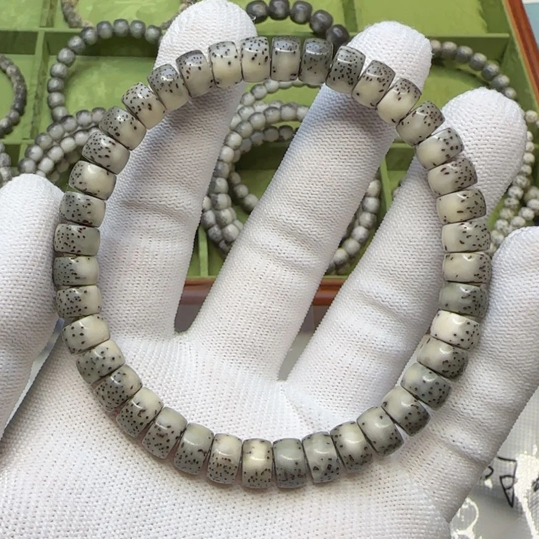 星月菩提手串石玉绿背河豚药片8×5