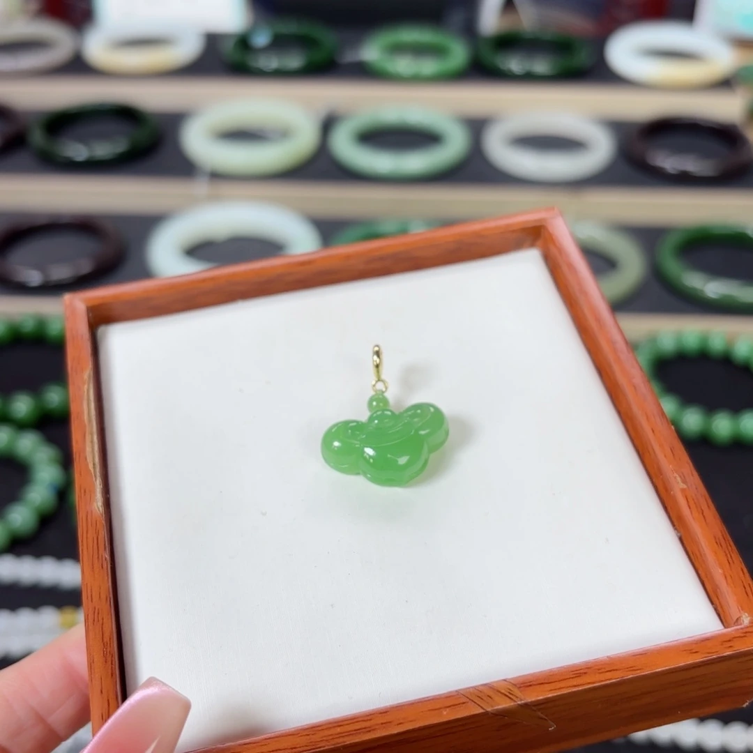 K****和田玉未镶嵌吊坠(不含链)