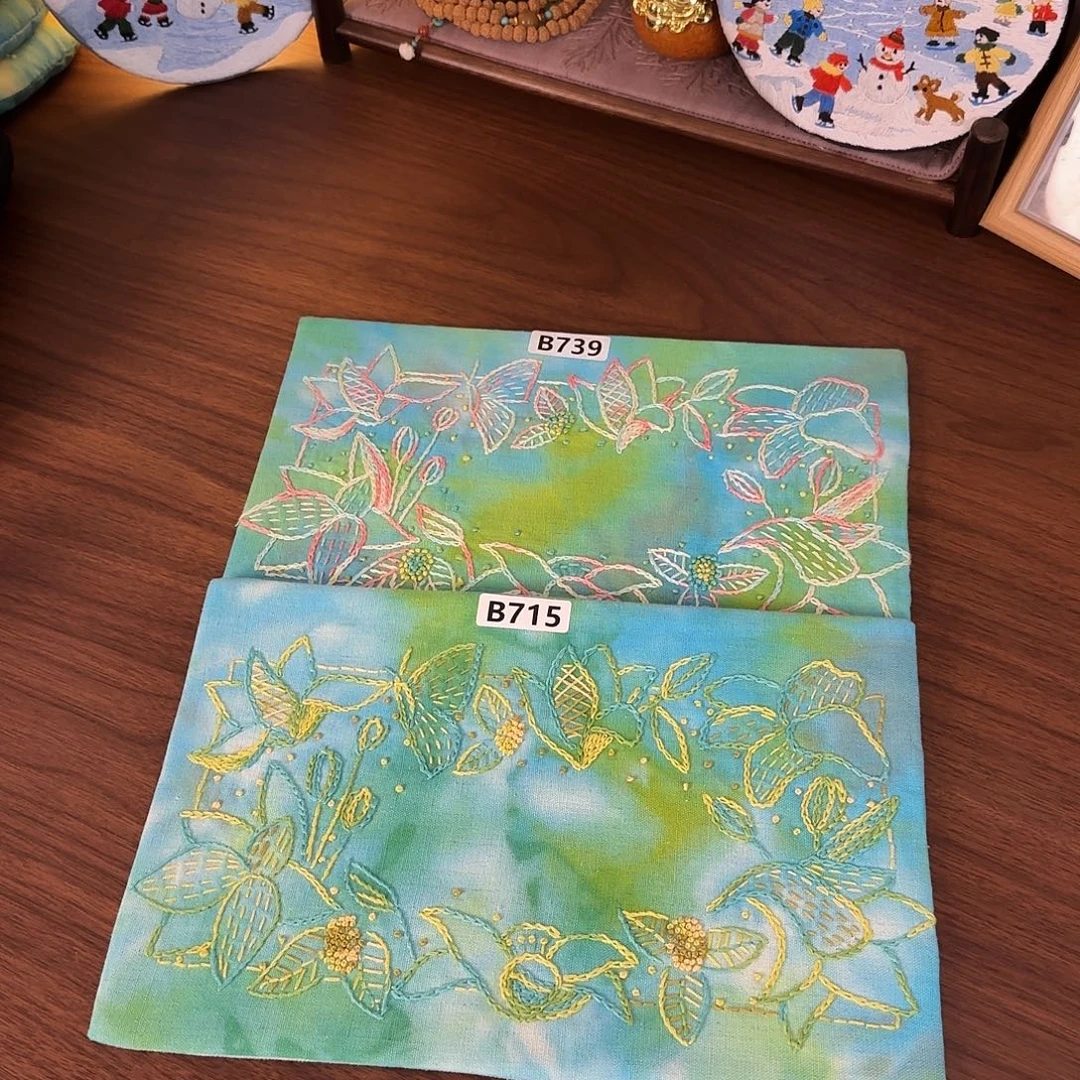 刺绣夏日荷花