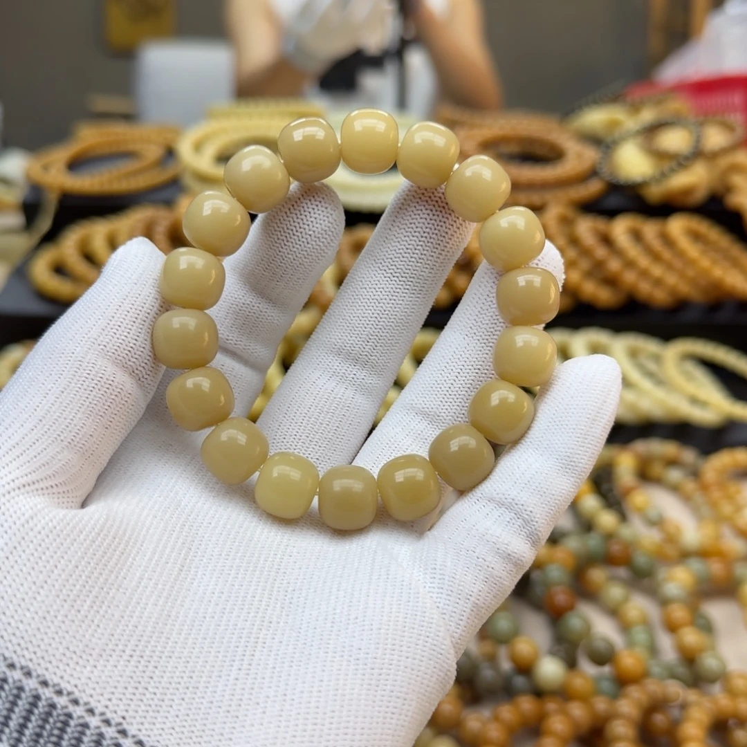菩提根/象牙果手串12.13 2年 鬼工