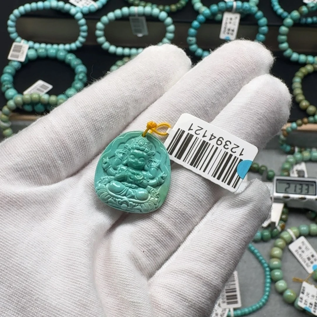 绿松石未镶嵌挂件