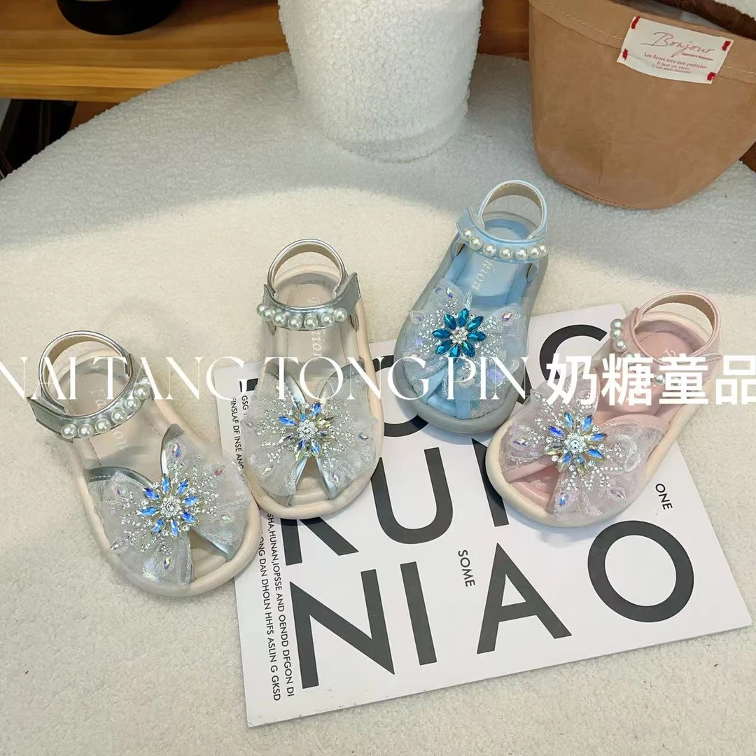 【冰雪爱莎】夏季女童亮片雪花钻公主鞋百搭软底包头女宝宝沙滩凉鞋
