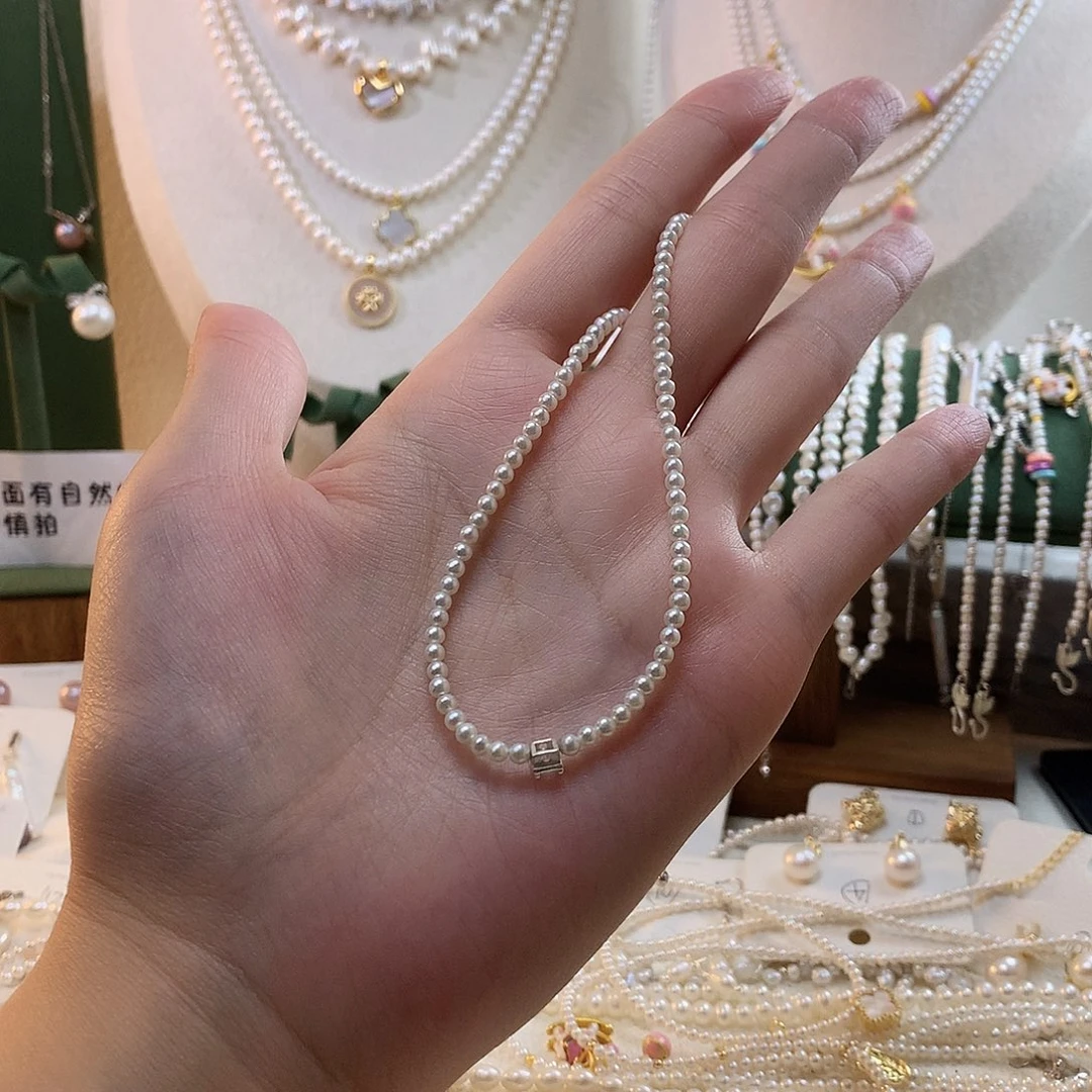 马***白银S925镶嵌淡水珍珠方糖项链