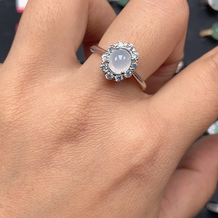 翡翠未镶嵌戒指戒指