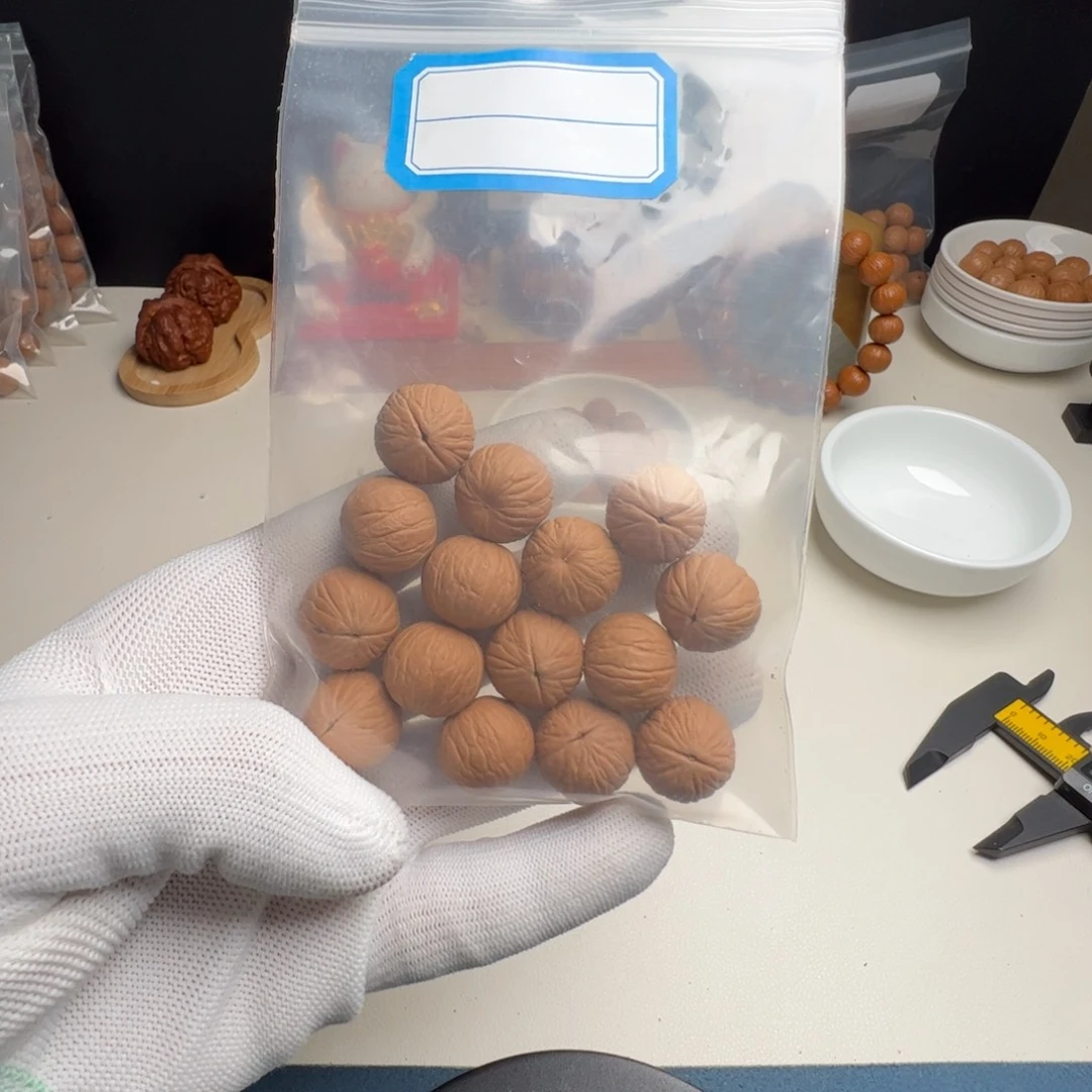 猴头核桃吊坠吴****吧原皮原色