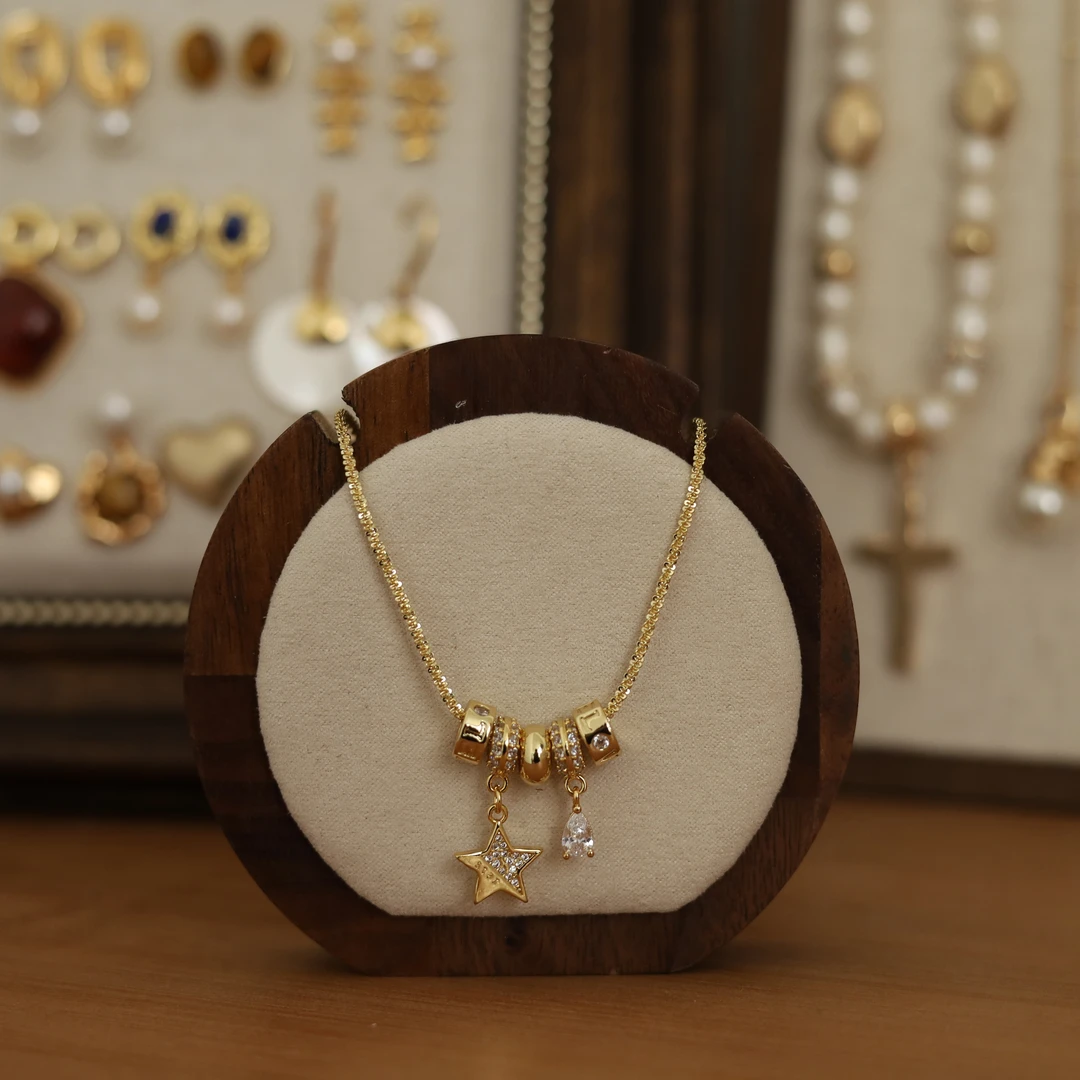 铜合金项链 轻奢小众可爱星星吊坠闪亮镀金链条手工女士项链