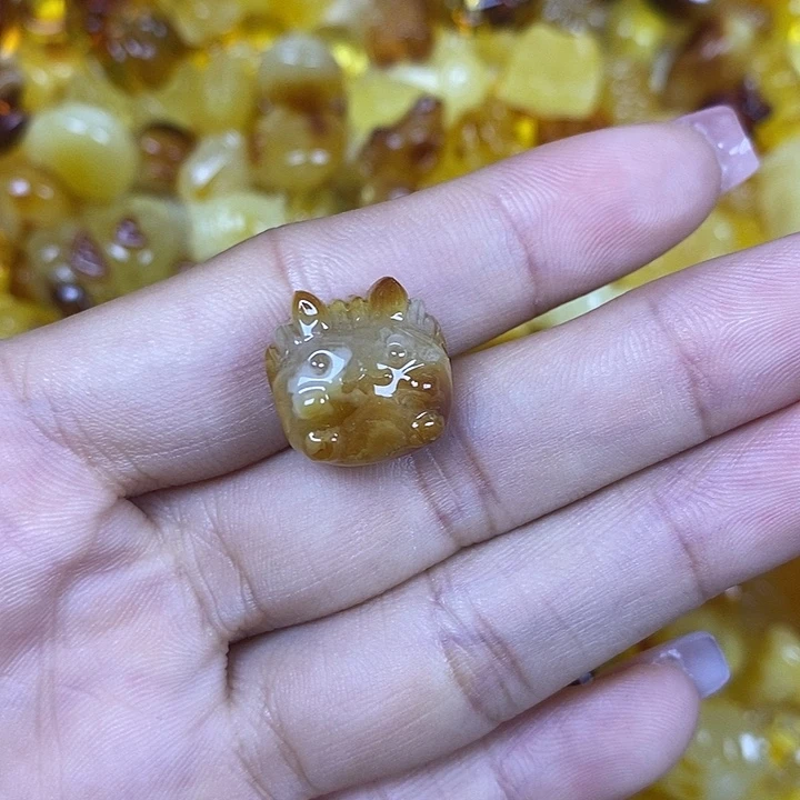 橄榄核吊坠蟹老板140