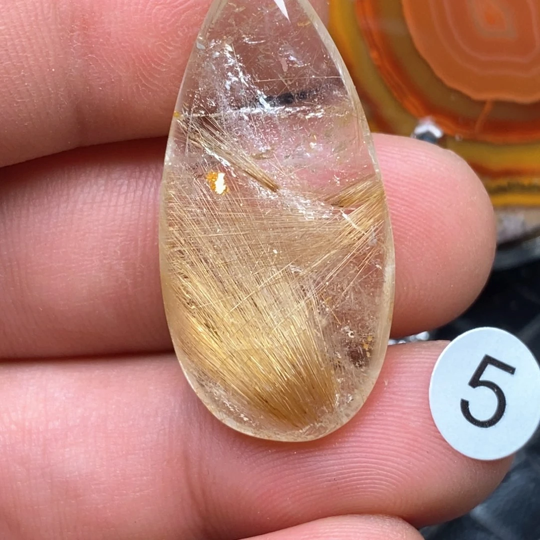 小***！水晶颈饰未镶嵌水晶