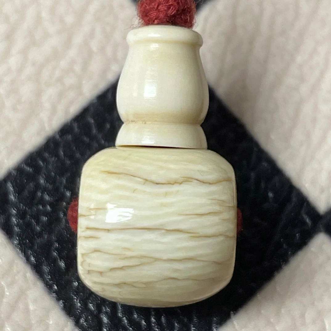 藏传特殊骨头三通