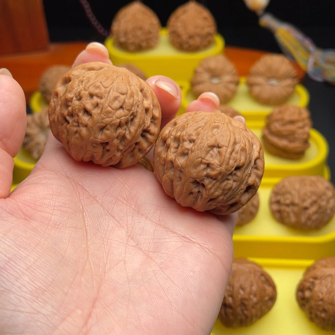 文玩核桃把件40铁锤