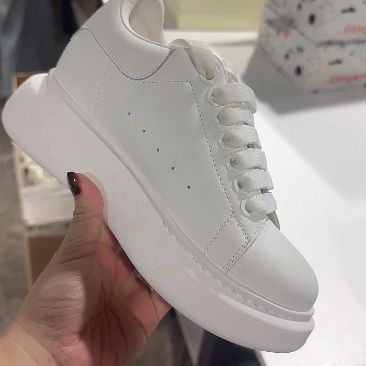 单鞋36秒拍秒付，喜欢就拍。