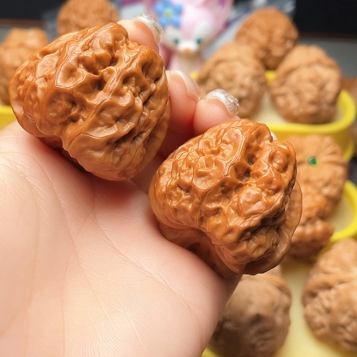 吊坠文玩核桃茂**箐文玩核桃蛤蟆头