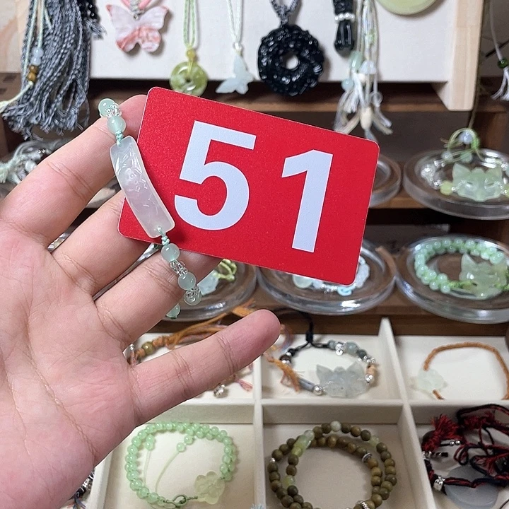 小***怪蛇纹石玉合金颈饰