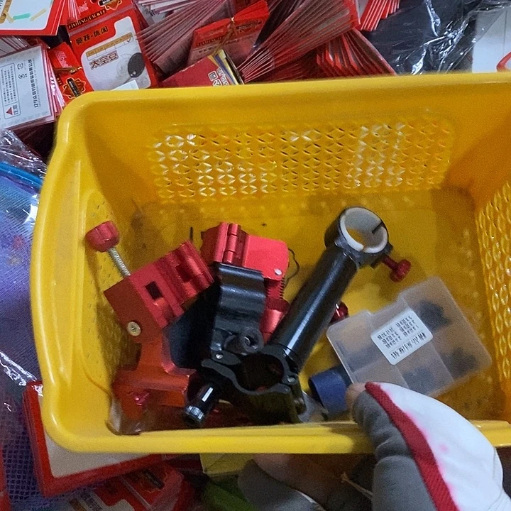 吊椅配件一堆，，，，，，