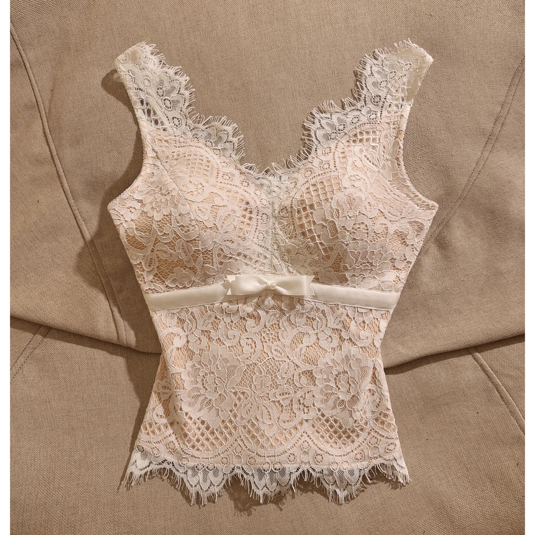 甜美减龄修身蕾丝风V领蝴蝶结内搭背心女白色性感吊带气质上衣潮