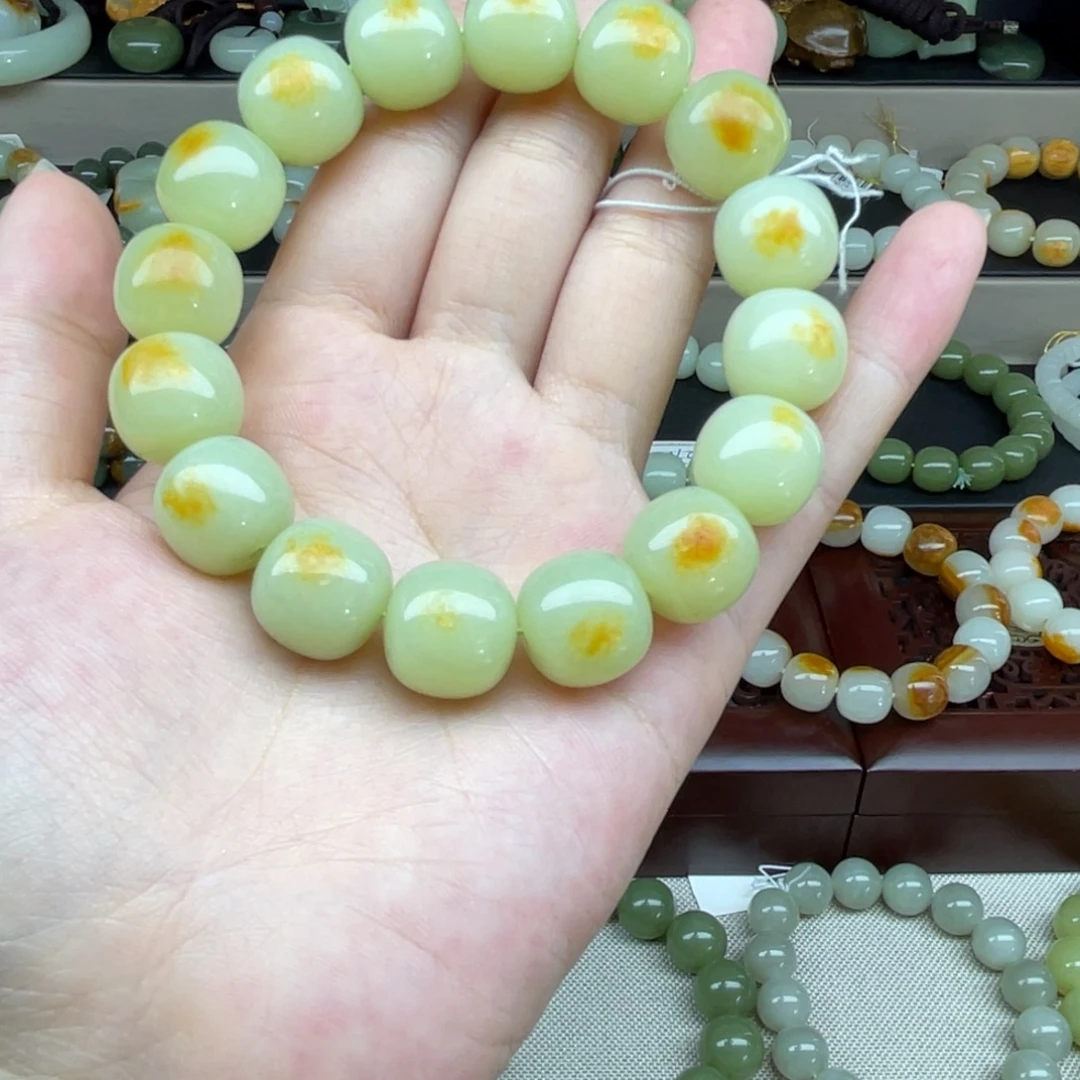 和田玉（糖玉）未镶嵌手链