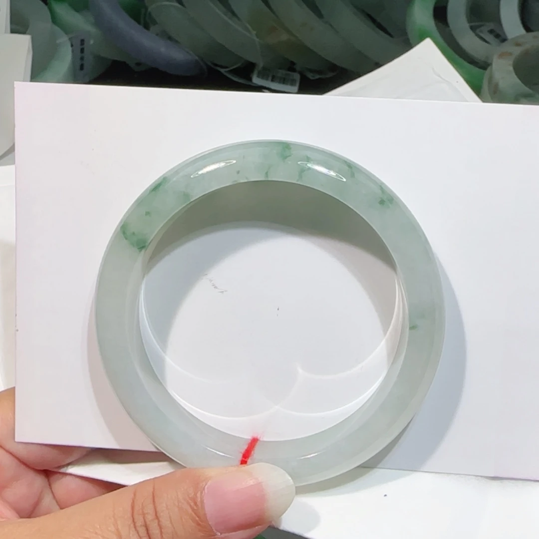 【闪购商品】未镶嵌手镯翡翠57
