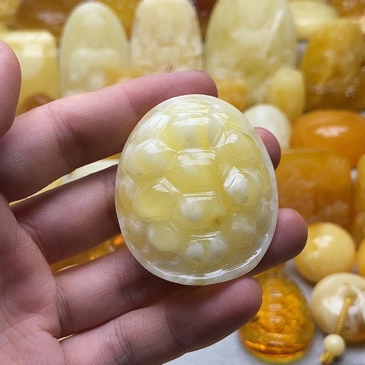 琥珀颈饰未镶嵌琥珀蜜蜡吊坠