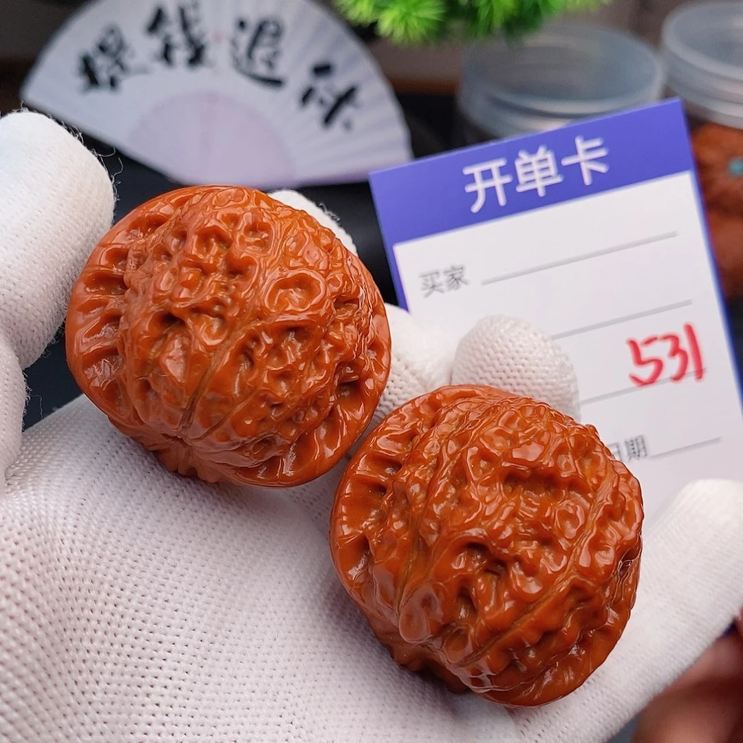 文玩核桃把件40血麒麟531
