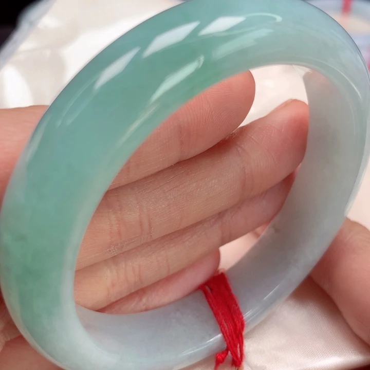 翡翠手镯未镶嵌冰川蓝59号