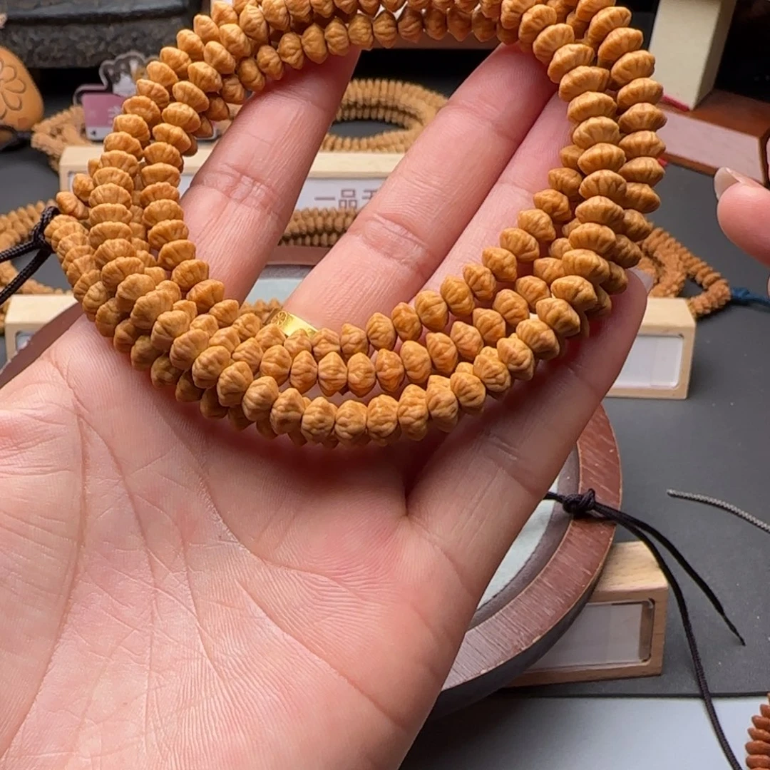 莲花菩提吊坠8**7260金叶