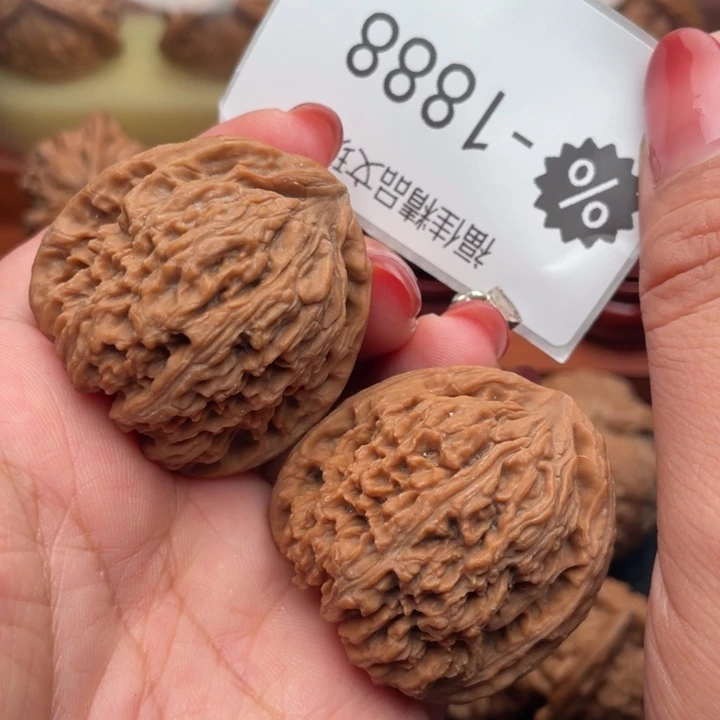 文玩核桃吊坠40高炮南疆石