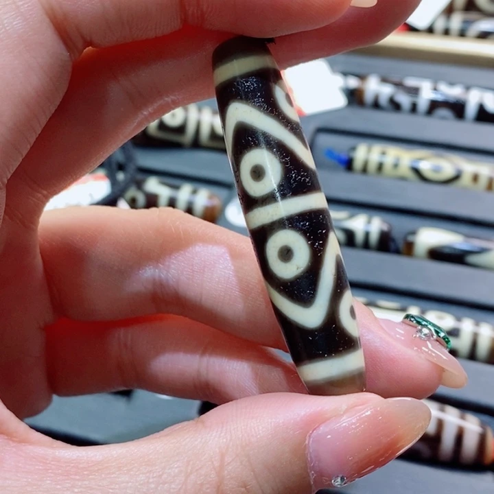 仙****玛瑙/玉髓（覆膜）未镶嵌颈饰