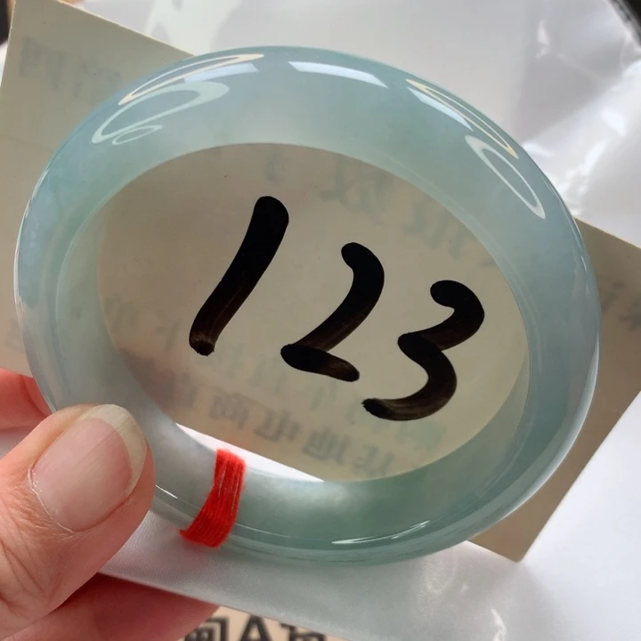 未镶嵌手镯翡翠正