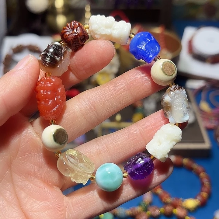 白玉菩提吊坠手串