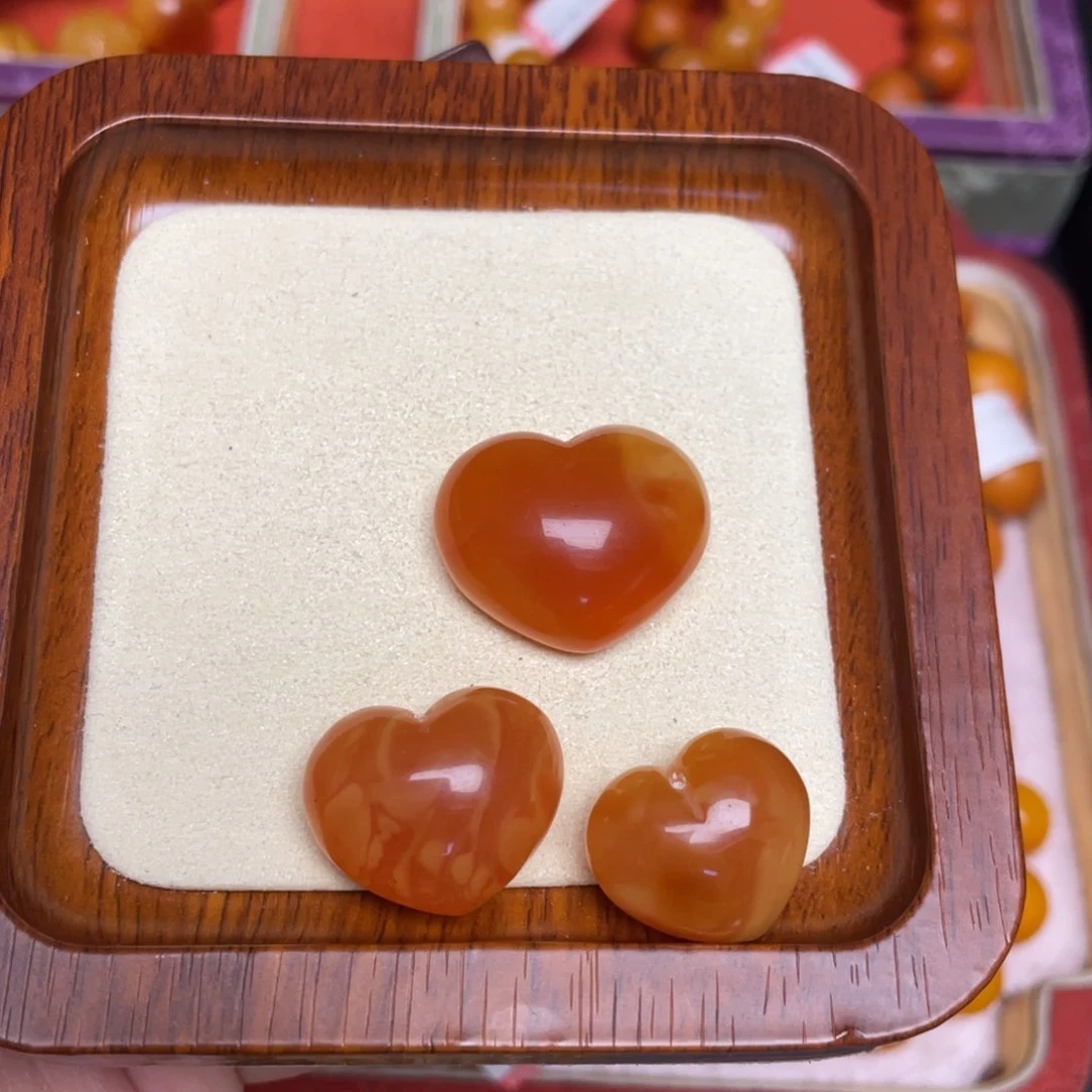 未镶嵌蜜蜡吊坠(不含链)吊坠