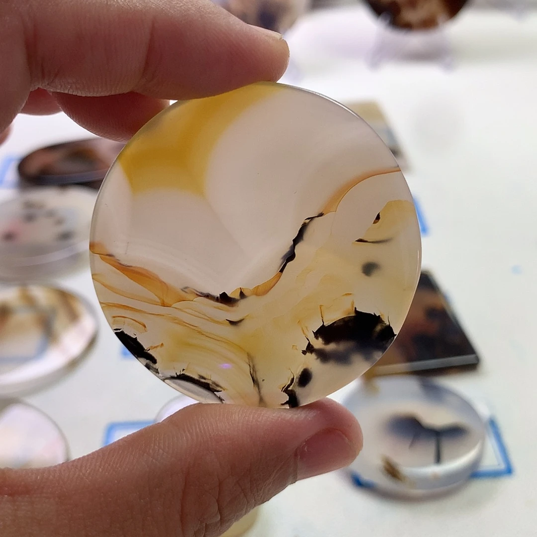 未镶嵌玛瑙/玉髓珠宝半成品