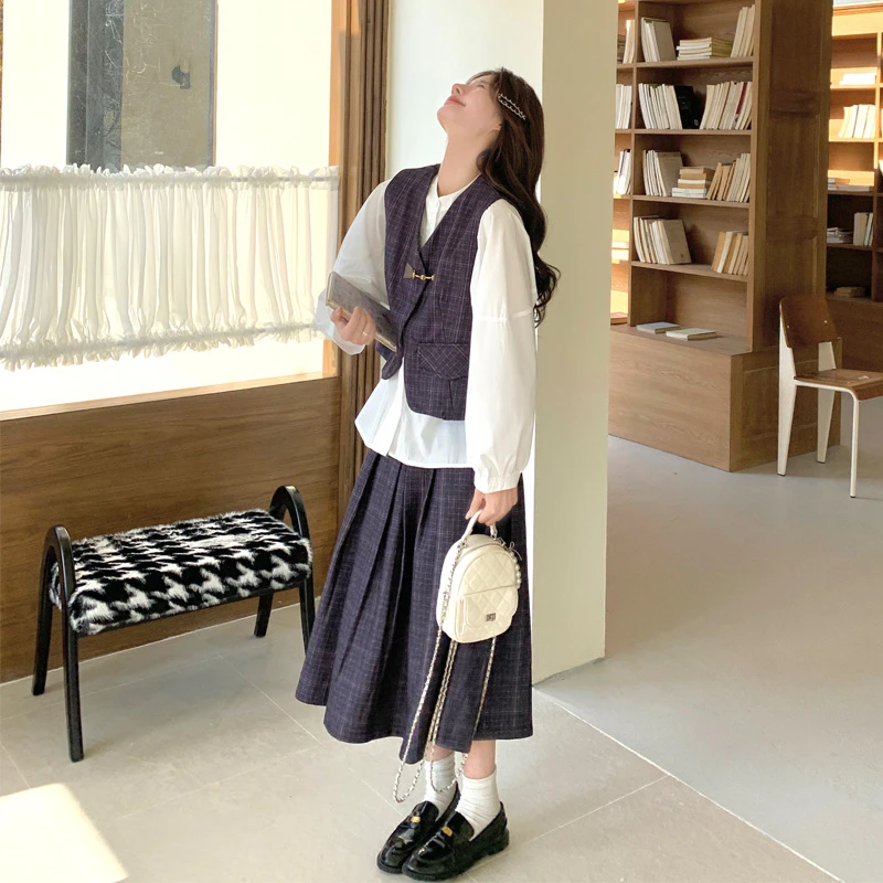 法式浪漫风套装裙女2025早春新款氛围感显瘦马甲衬衫半身裙三件套