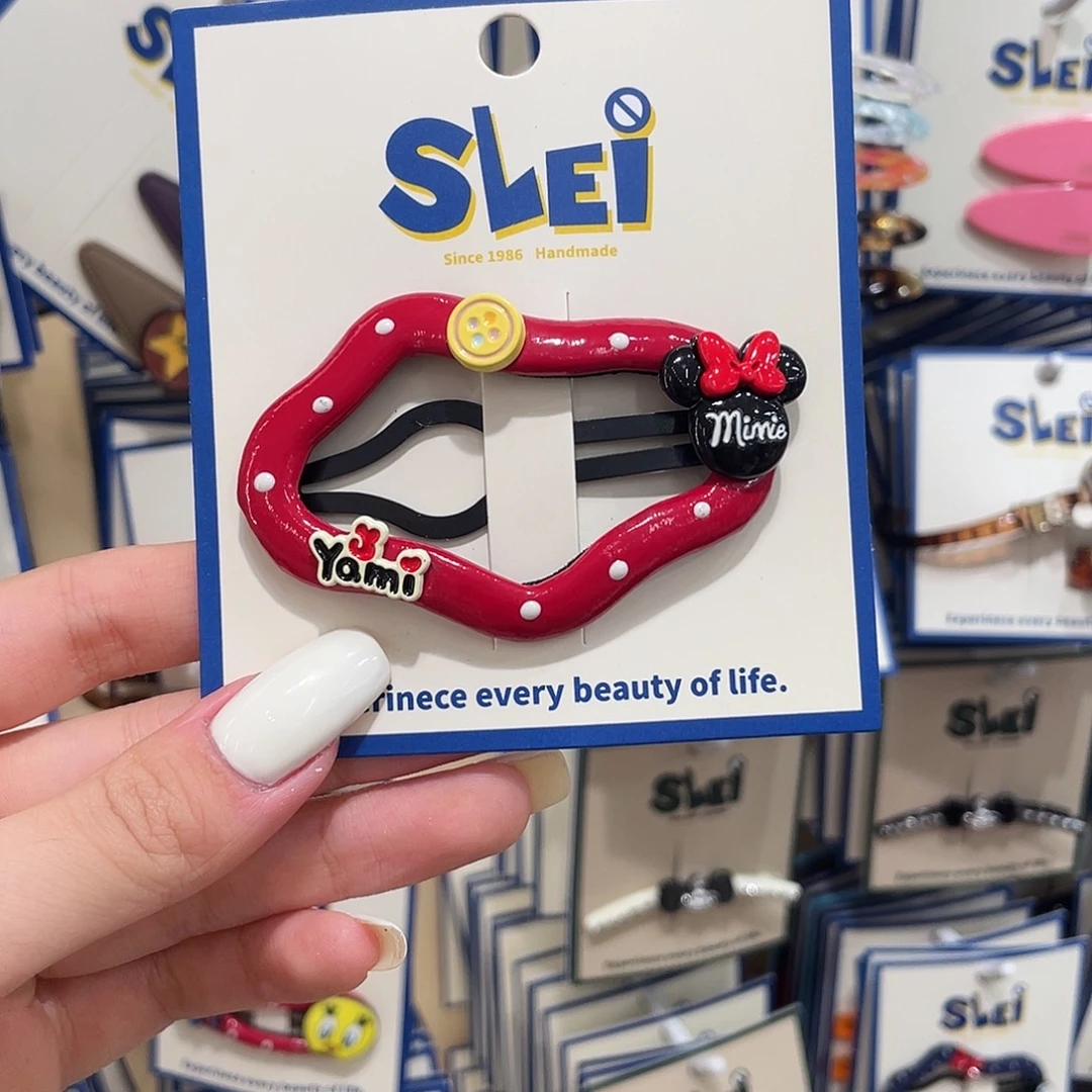 布艺非金属红波点云朵黑米妮